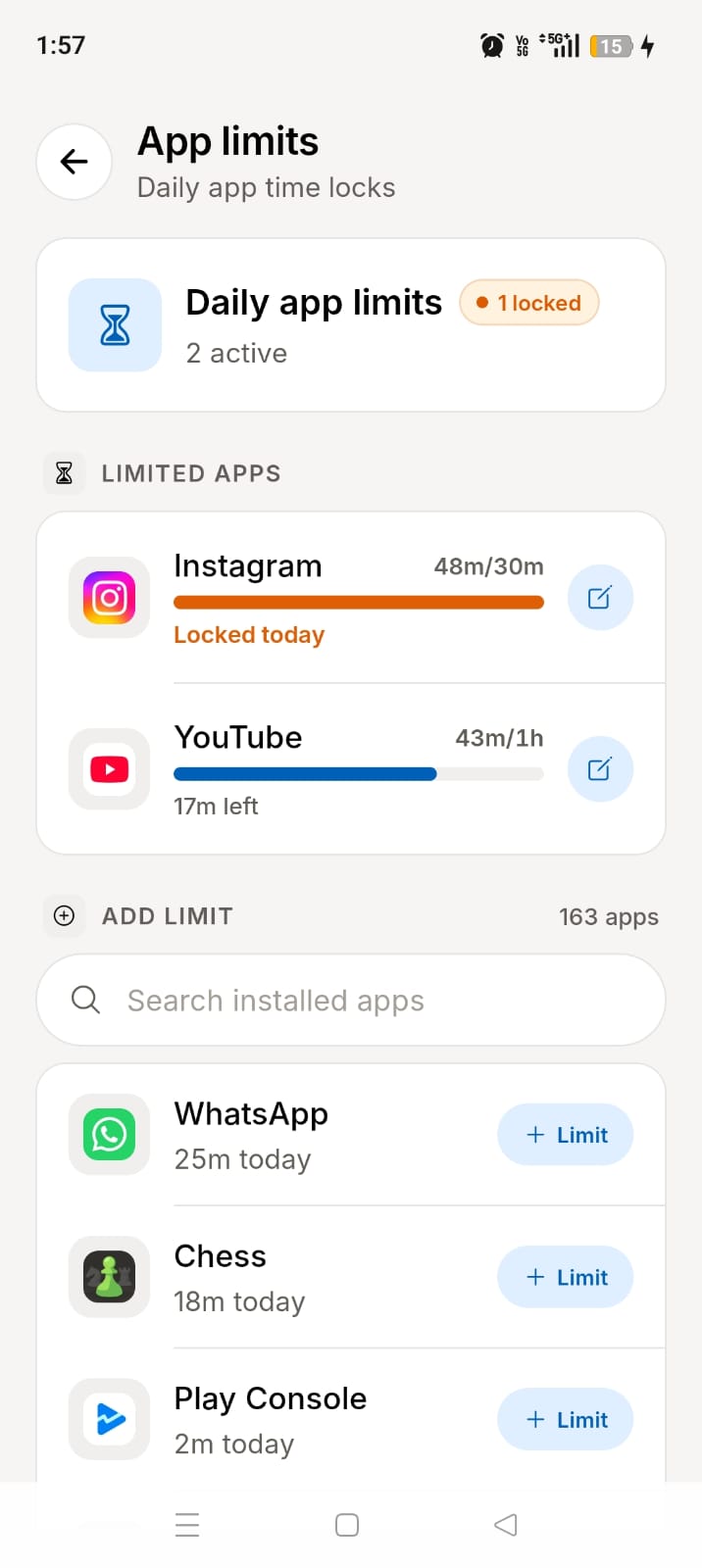 ScreenBreathe daily app limit dashboard with tokens and weekly settings